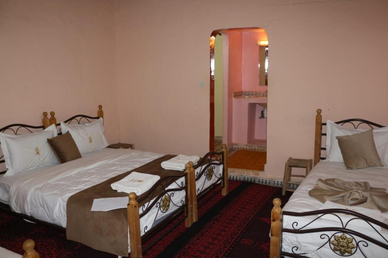 Riad Assia Foum Zguid Bilik gambar